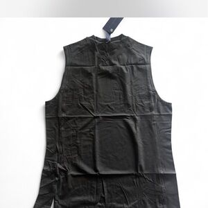 Men's Black Sleeveless Shirt
